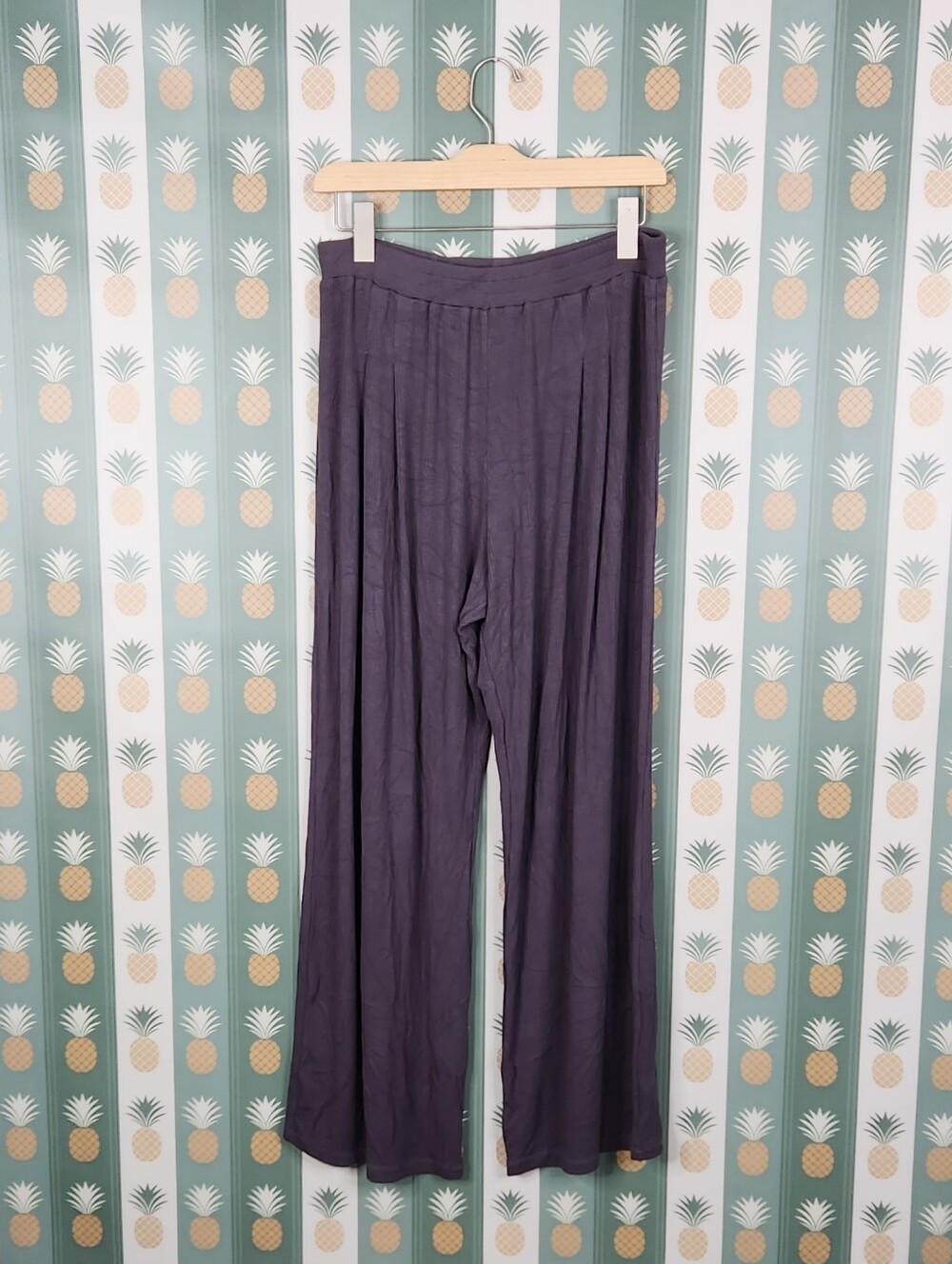 Heartloom Pleated Ribbed Lounge Pants
